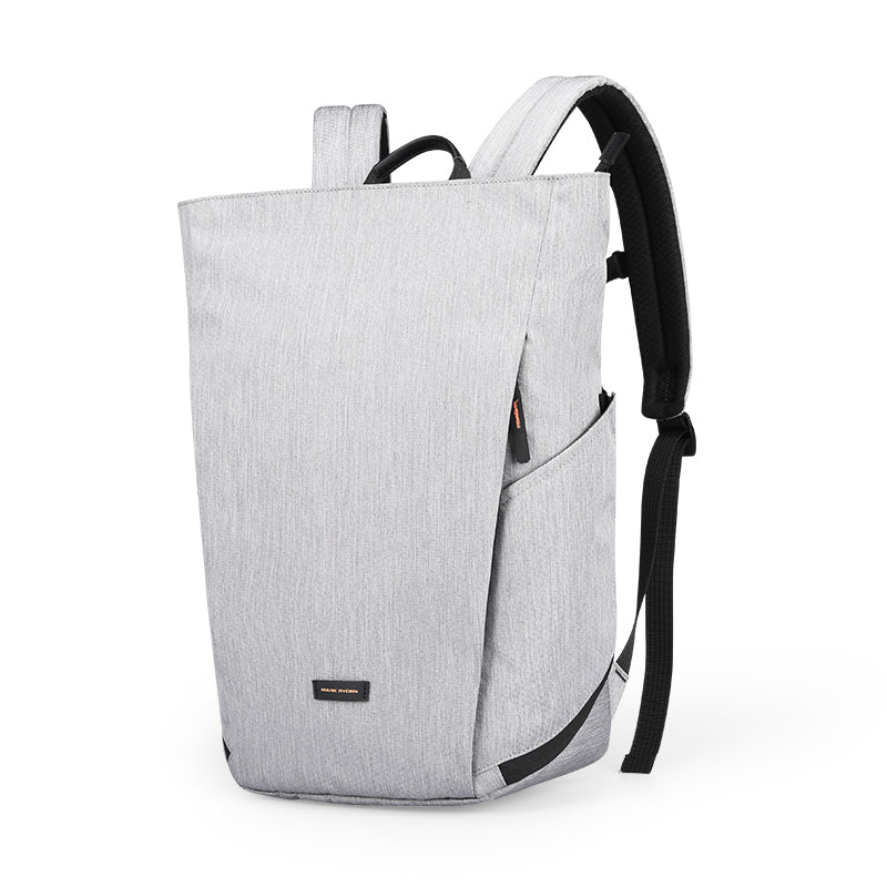 VersaTech Pro: Kompakt Seyahat Arkadaşı Teknoloji Meraklıları İçin