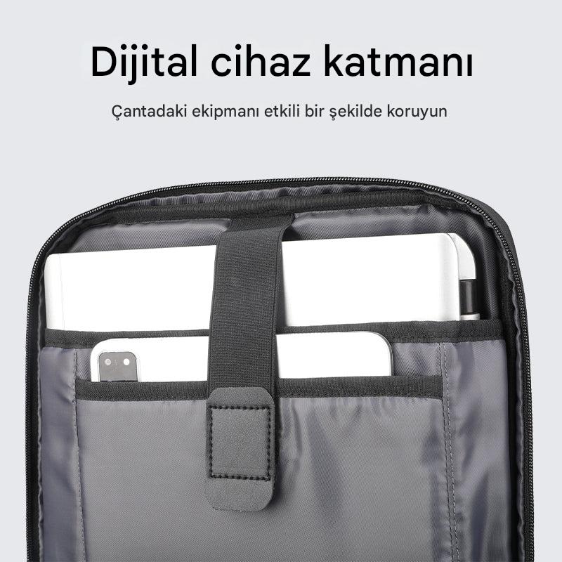 ChargeFlex: Akıllı Sırt Çantası – Gün Boyu Güç