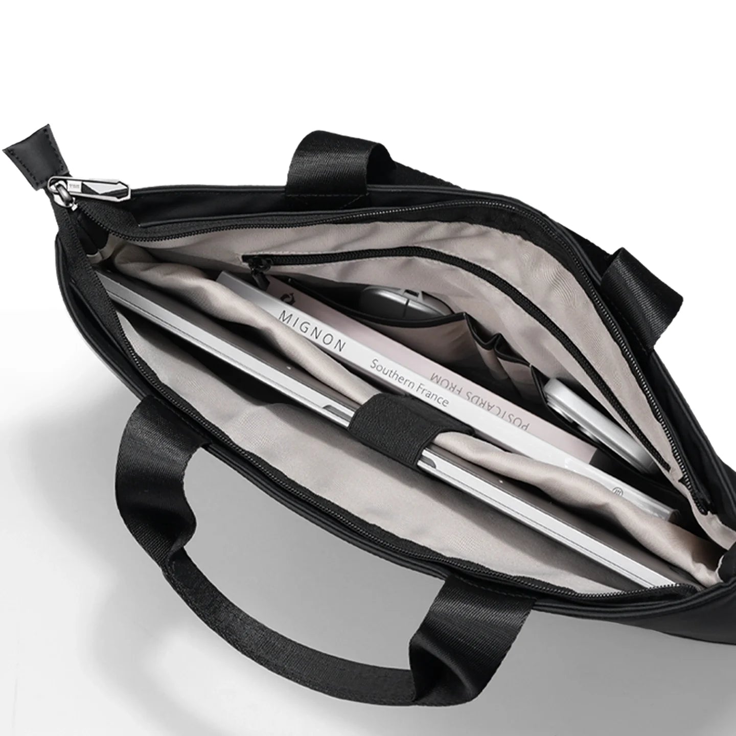 FortiCore: Maksimum Koruma ve Düzen İçin Sağlam Laptop Evrak Çantası