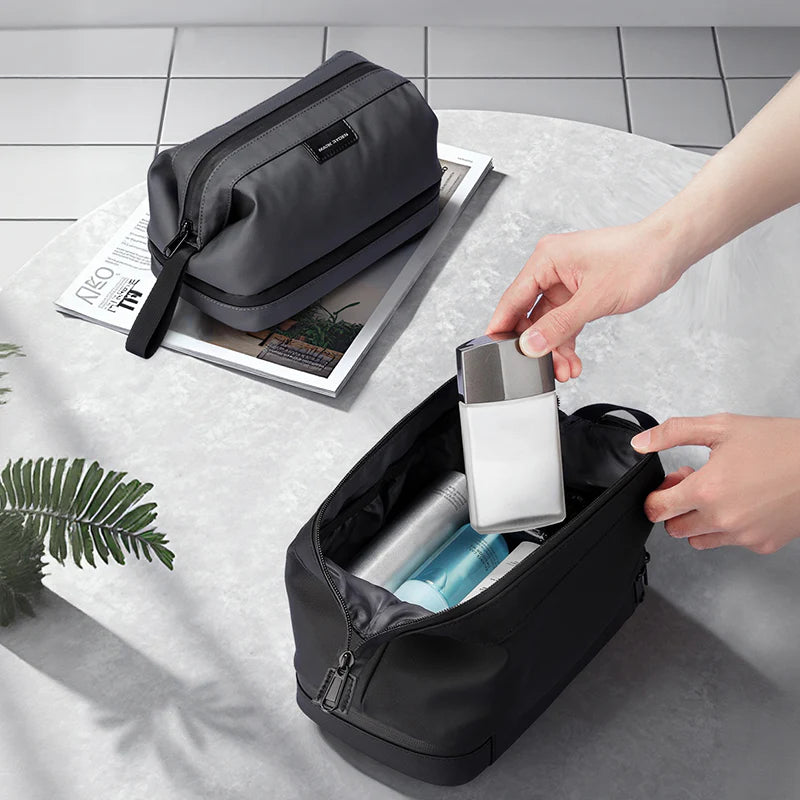Switchstorage V: Islak ve Kuru Alanlı Bakım Çantası Modern Seyahat İçin