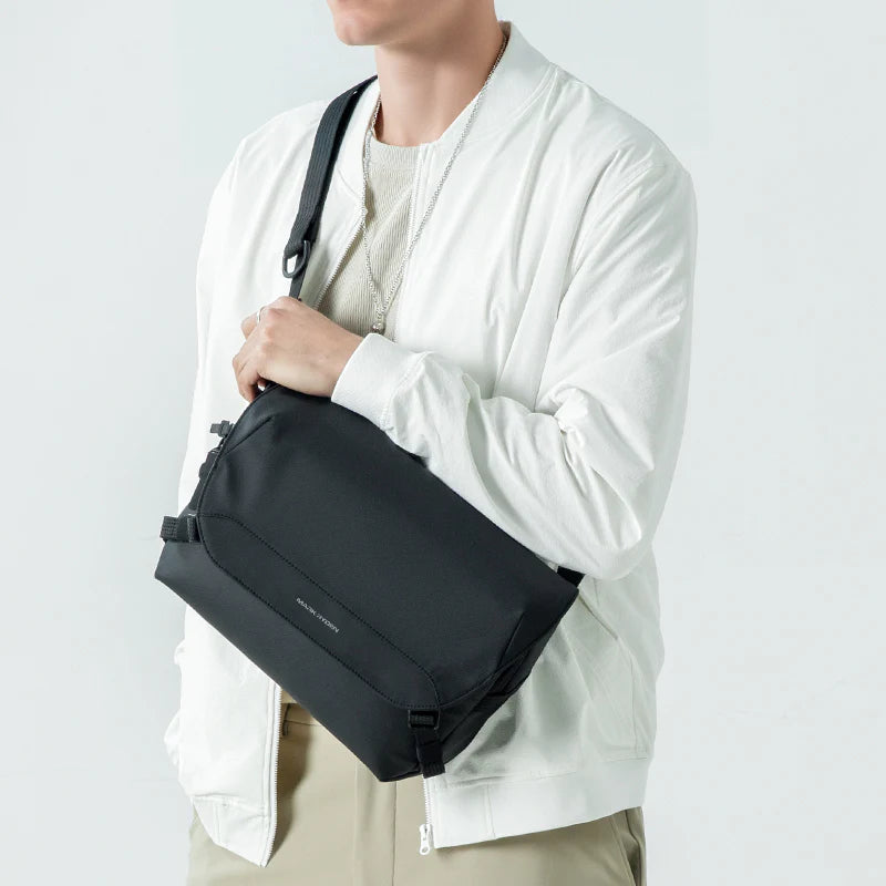 GameFlow: 500g Suya Dayanıklı Switch Sling Çanta Şehir İçin Oyunculara Özel