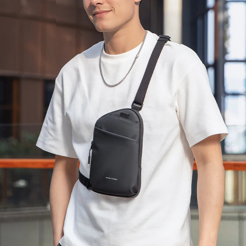 ProCarry: Modern Profesyoneller İçin Ultimate İş Omuz Çantası