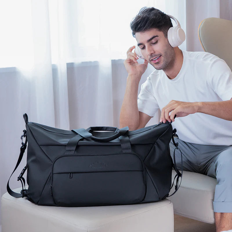 JourneyFlex: Çok Yönlü Mega Seyahat ve Spor Çantası