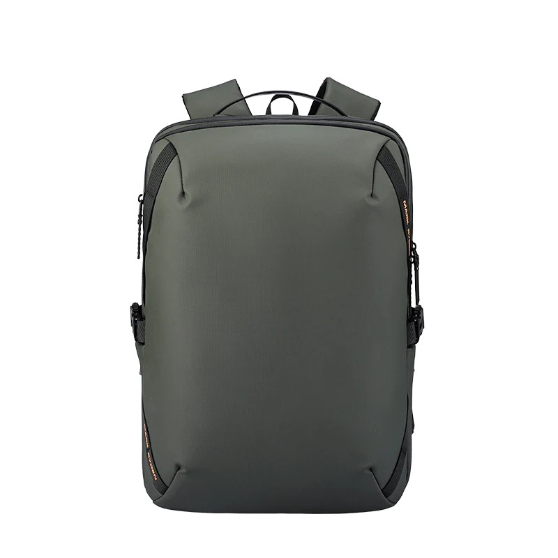 Infinitely Light: Çok Fonksiyonlu Yüksek Kapasiteli Sırt Çantası