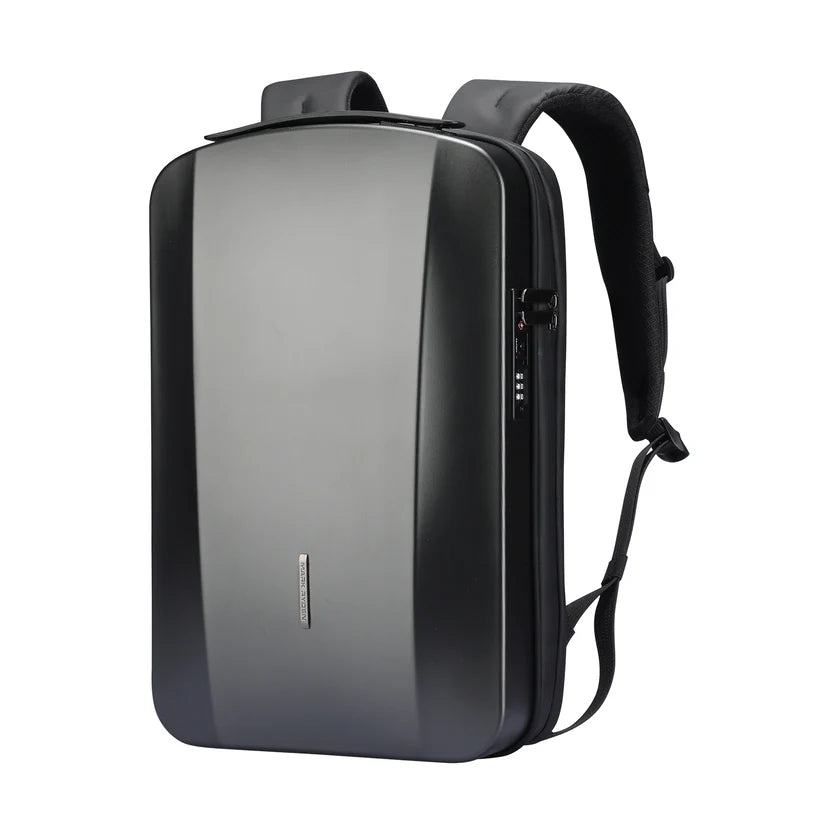 The Ratio Arc Pro: Kickstarter Özel Sert Kasa Suya Dayanıklı Laptop Sırt Çantası